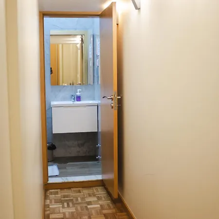Pbh Hostal Oporto