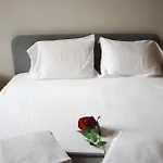 Pbh Hostel *
